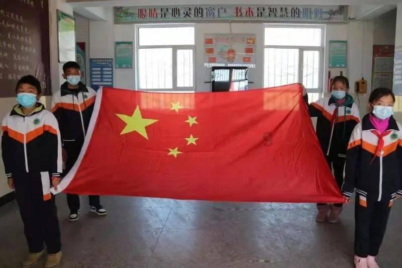 破碎的动物图形3